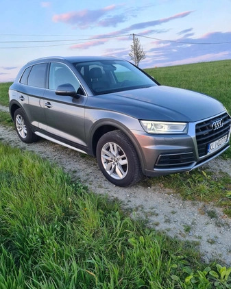 Audi Q5 cena 120000 przebieg: 76428, rok produkcji 2019 z Limanowa małe 211